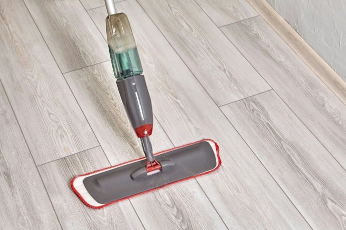 Se Você Busca Economia, Prefira Mop Spray com Refil
