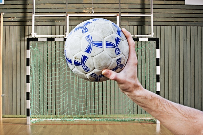 Bolas de Handebol Coloridas São Fáceis de Identificar na Quadra. Confira as Cores Disponíveis!