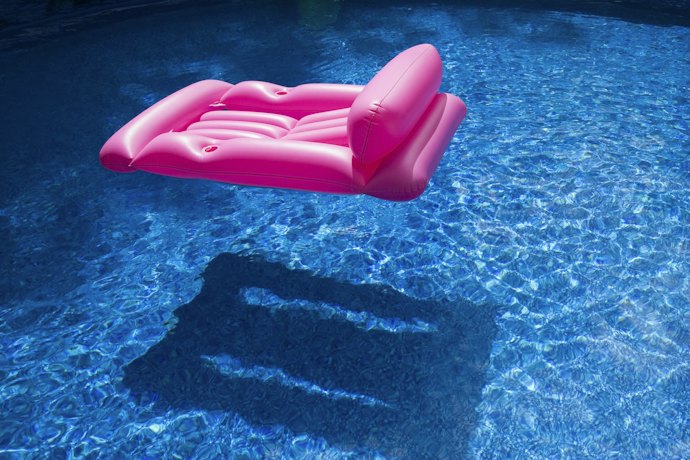 Confira os Recursos Extras para Aproveitar a Piscina com Segurança e Comodidade