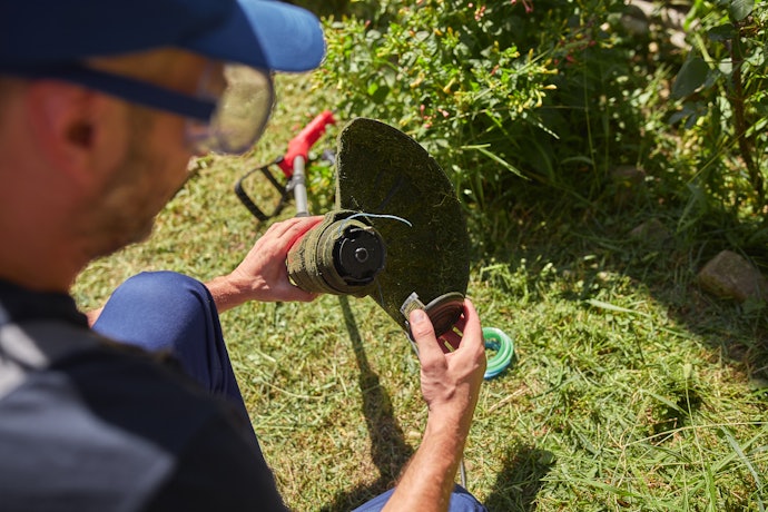 Quer um Aparelho de Fácil Manutenção? Escolha uma Roçadeira a Gasolina 2 Tempos