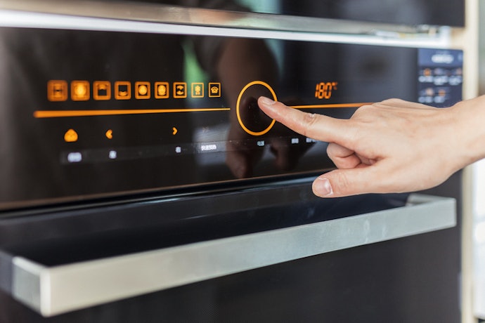 Para Maior Precisão no Tempo de Cozinhar, Prefira Forno Elétrico de Embutir com Painel Digital