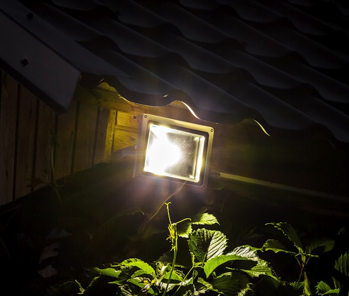 Avalie a Potência de Acordo com a Intensidade de Luz Desejada