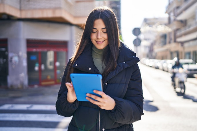Se Busca um Tablet Samsung com Chip, Opte por Modelos com Versão LTE