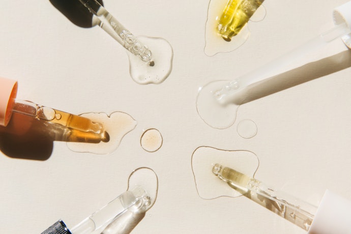 Veja se na Composição do Produto Há Ácido Hialurônico e Vitamina E
