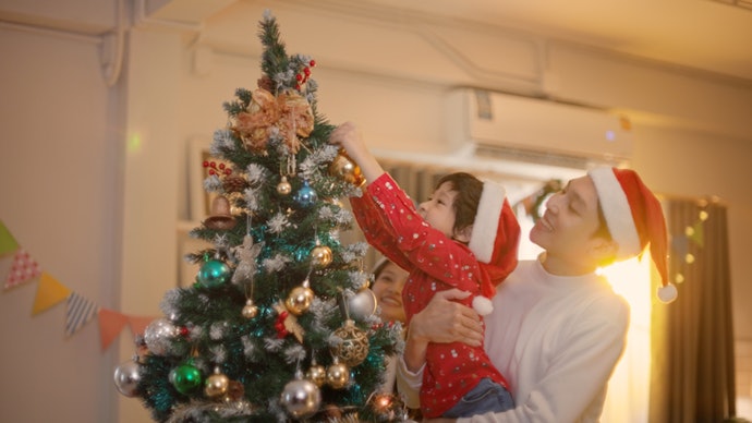 Prepare sua Árvore de Natal e Decore com os Enfeites Certos