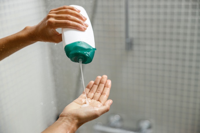 Se Quer Sabonete Hipoalergênico Íntimo Feminino, Escolha Aqueles com Lactato e Ácido Lático