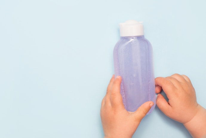 Shampoos para Cabelos Cacheados Infantis com Mais de 300 ml Rendem Várias Lavagens