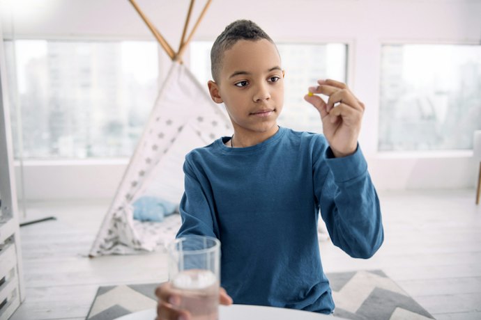 Se Busca Ômega 3 Infantil pelo Grau de Pureza, Opte por Certificações como IFOS e MEG-3