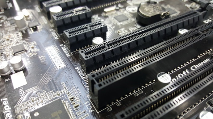 Para Fazer Upgrades, Prefira Placas com Mais Slots de Expansão