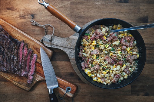 Fique Atento ao Sabor e Ingredientes Extras, como Cebola, Alho, Bacon e Batata Palha