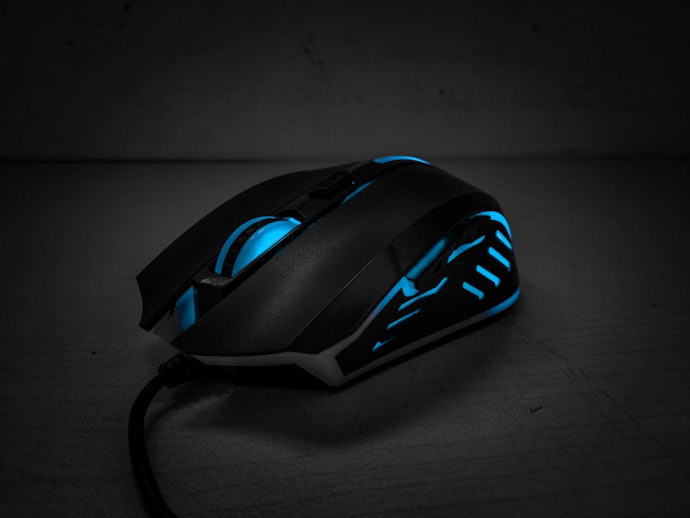 Mouses Fortrek RGB São Mais Estilosos