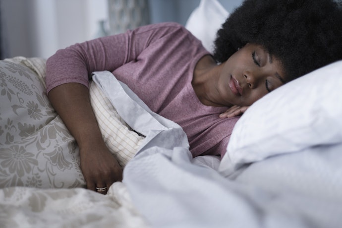 Escolha a Altura Mais Indicada Para a Sua Posição Preferida De Dormir
