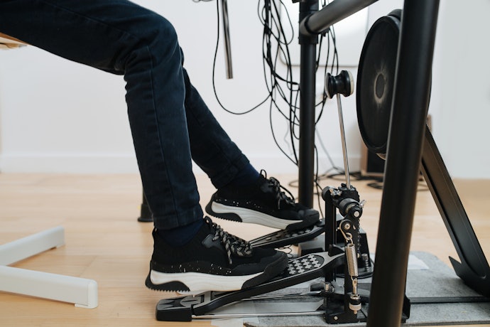 Priorize Baterias Eletrônicas com Bumbo e Pedal no Formato Tradicional
