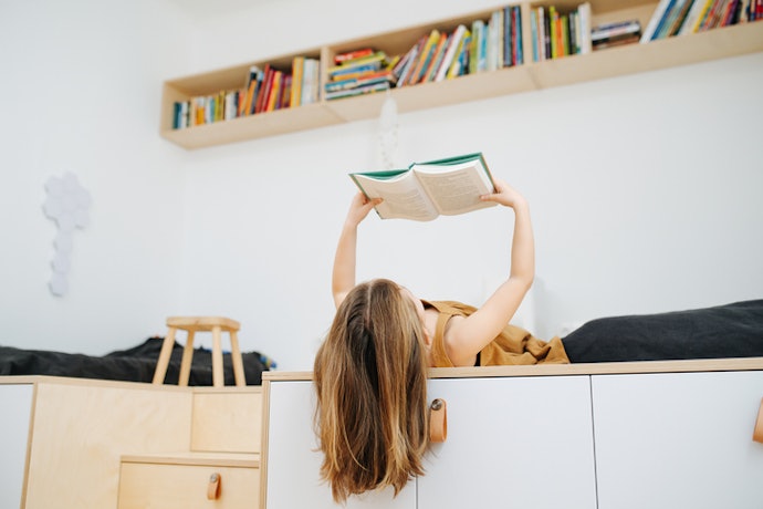 Tem Pouco Espaço no Cômodo? Opte por Prateleiras de Livro de Parede