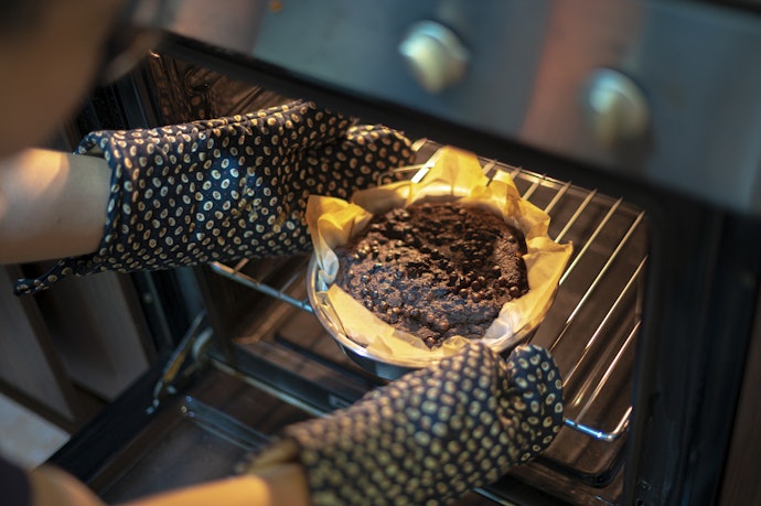 Prefira Luvas para Cozinha que Suportem 200 °C ou Mais