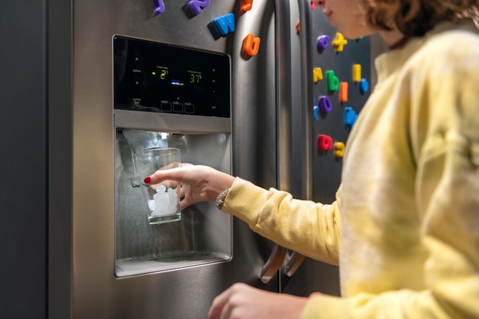 Se Recebe Visitas com Frequência, Prefira Geladeiras Side By Side com Dispenser de Água e Gelo