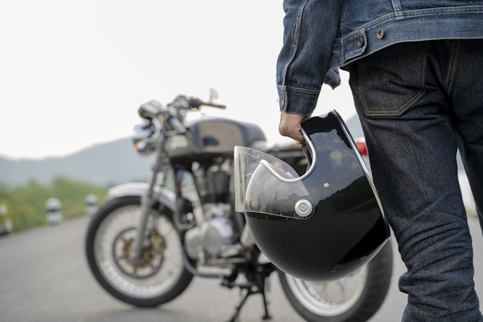 Para Maior Conforto, Considere o Peso do Capacete Fechado