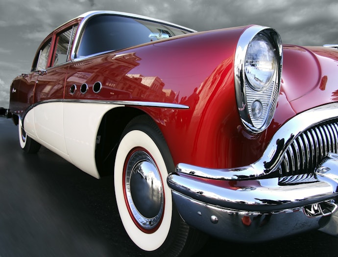 Quer um Visual Diferente para o Seu Carro? Veja se o Verniz é Colorido ou Cromado