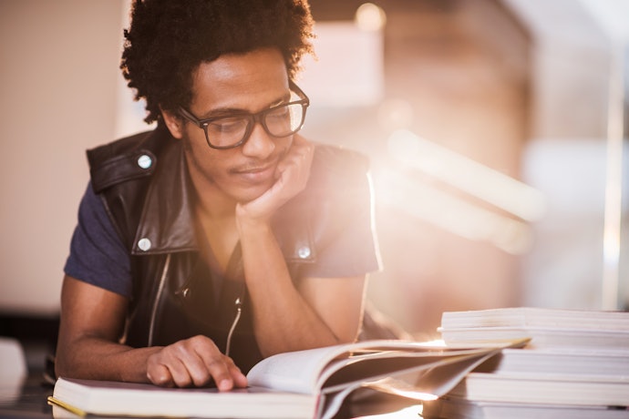 Aprenda Mais Rápido Usando Gramáticas para Concursos com Recursos Gráficos