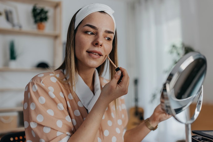 Corretivos nas Cores Lilás e Alaranjados São Mais Indicados para Cobrir Melasma