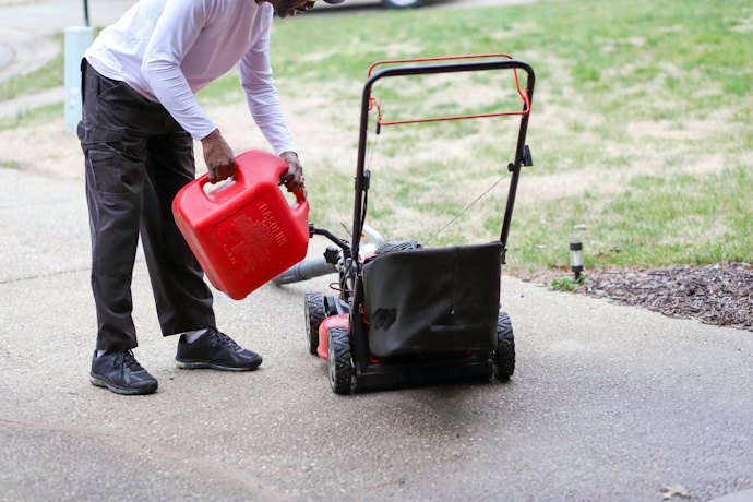 Tanques de 1 Litro ou Mais Oferecem Boa Autonomia; Repare na Voltagem dos Elétricos