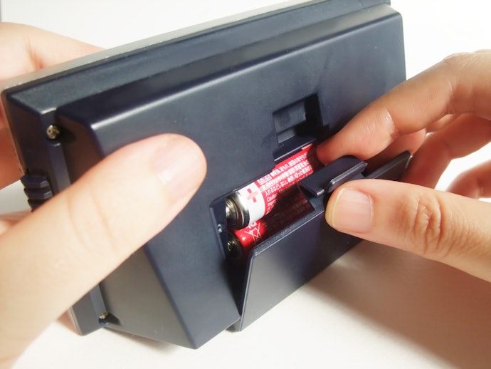 Observe a Alimentação, Há Modelos Elétricos, com Bateria Recarregável e a Pilha