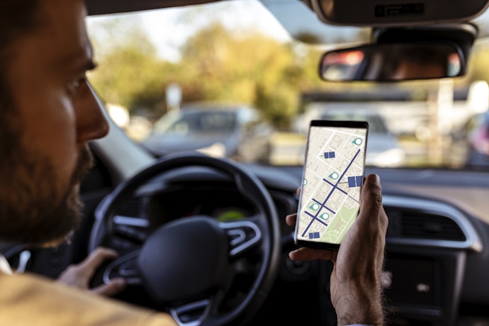 Prefira Rastreadores Veiculares com Sistema de Localização GSM/GPRS e GPS