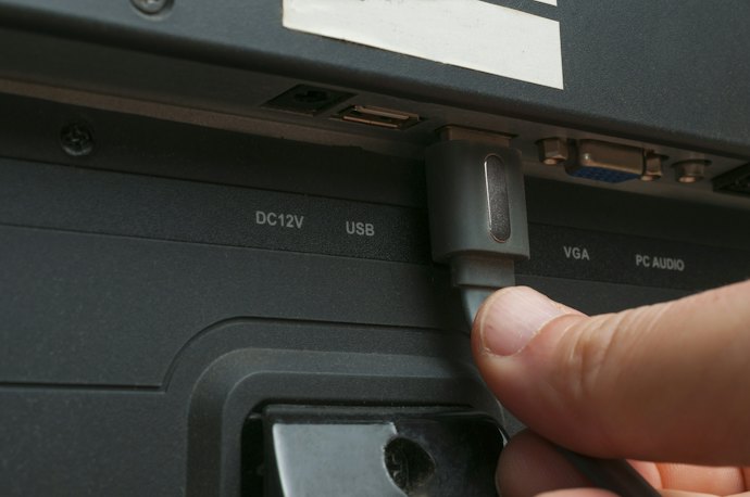 Se o Monitor Possui Frequência de 144 Hz, Confira se Ele Vem com Entrada DisplayPort