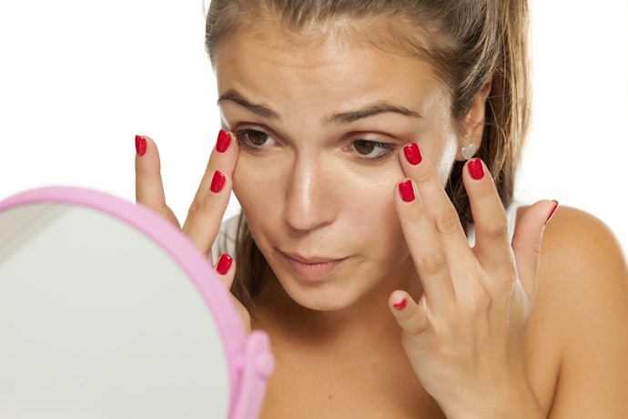 Se Busca Benefícios Extras, Busque Produtos com Ativos de Skincare, como Ácido Hialurônico
