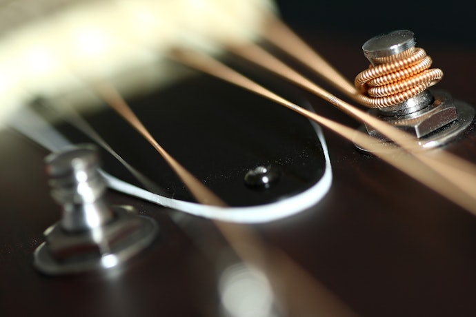 O Revestimento dos Bordões Dá Mais Durabilidade às Cordas de Nylon para Violão