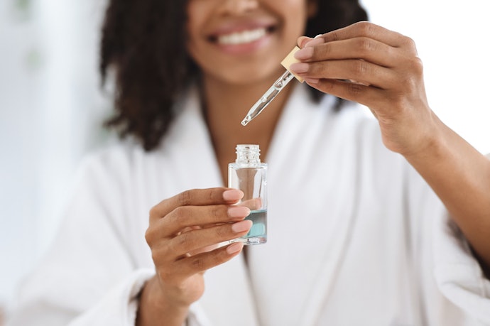 Escolha Vitaminas C para Pele Oleosa com Textura Fluida, como Sérum, Gel ou Gel-Creme