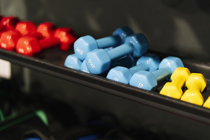 Halteres Com Até 5 kg São Bons para Iniciantes, a Partir de 10 kg para os Experientes
