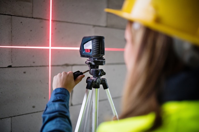 Observe a Precisão do Nível a Laser