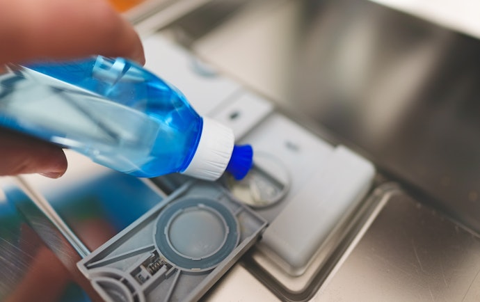 Para Evitar Cheiro Residual, Prefira Detergentes Neutros ou sem Fragrância
