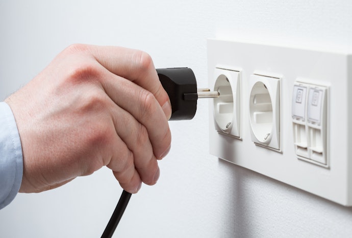 Para Usar em Qualquer Lugar, Invista em uma Mini Geladeira Bivolt