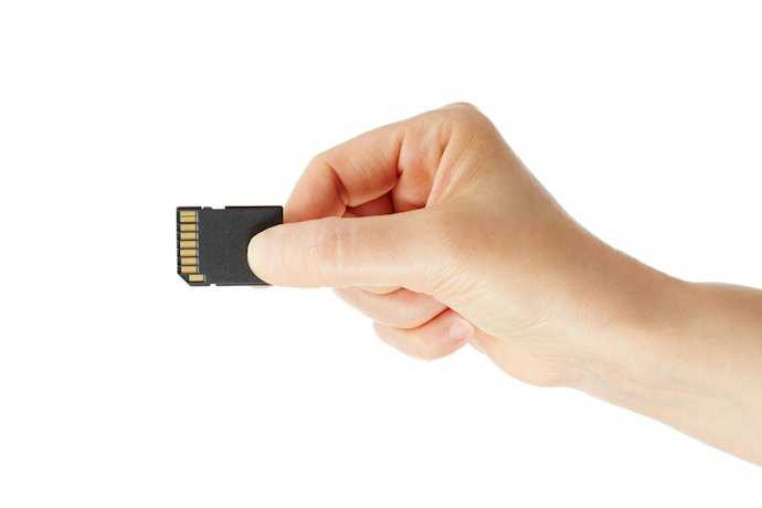 Se Quer Espaço para Atualizações, Prefira GPS Automotivo a Partir de 2 GB e Memória Expansível