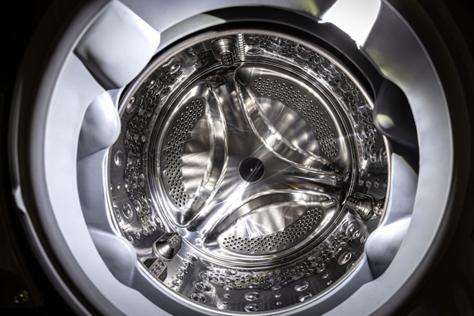 Se Busca uma Opção Resistente, Opte por uma Máquina de Lavar 12 kg com Cesto Inox