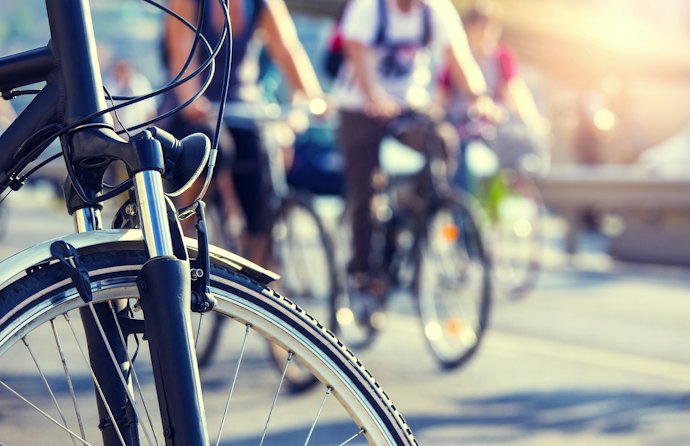 Para Andar em Terrenos Irregulares, Prefira Bicicletas Caloi com Suspensão