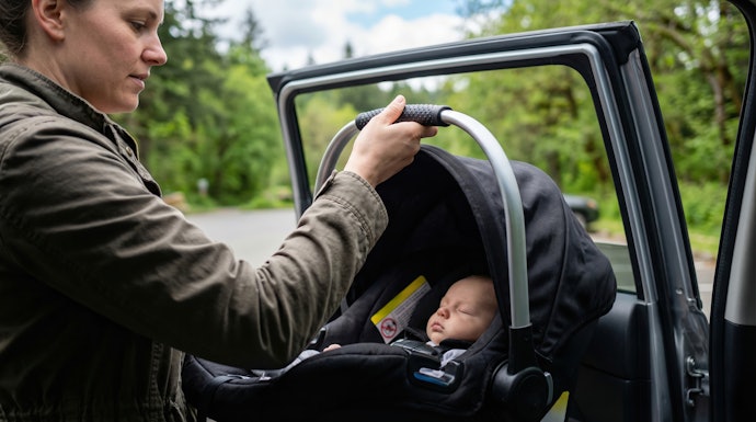 Quer Acoplar em Carrinho? Prefira Bebê-Conforto Compatível com Travel System