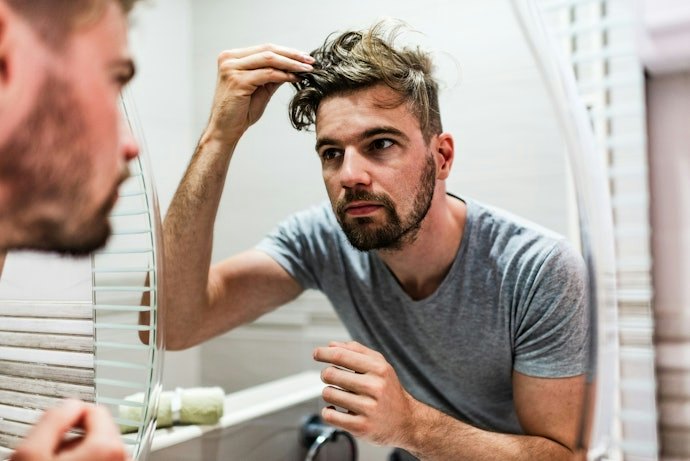 Procura uma Cera para Cabelo Clean Label? Prefira Opções sem Parabenos e Derivados de Petróleo