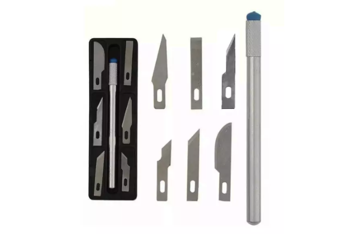 Busque Estiletes com Lâmina Diagonal ou Kits com Mais Tipos de Lâminas