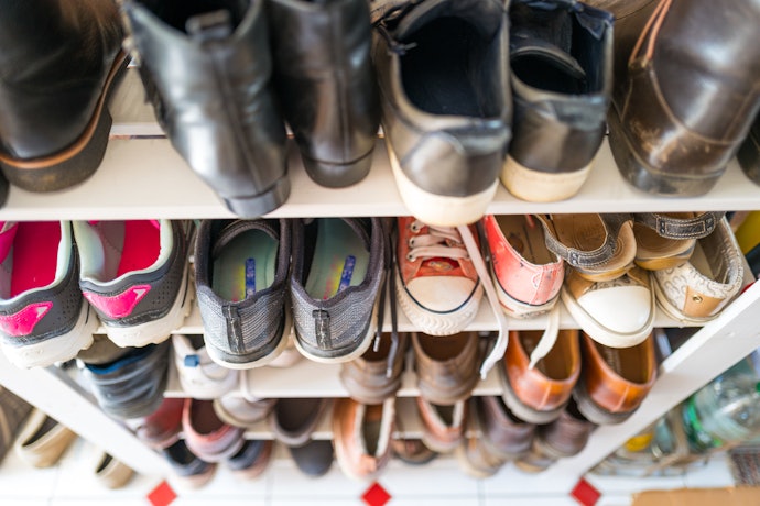 Para Organizar Melhor os Sapatos, Opte por Modelos com Mais de 5 Prateleiras