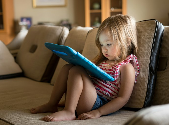 Se o Foco é Aumentar a Durabilidade e a Ergonomia, Opte por Tablet Infantil com Capa e Película