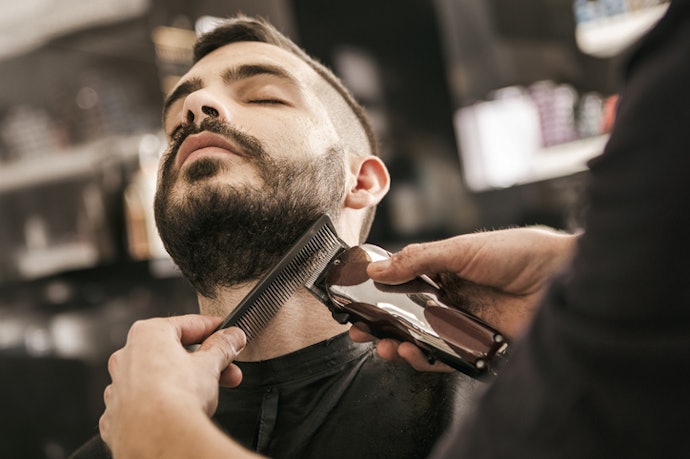 Busca um Barbeador Elétrico Profissional? Invista em Modelos com Cabeças Removíveis e Laváveis