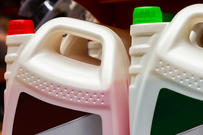 Considere Fluidos para Radiador Orgânicos, que são Opções Biodegradáveis