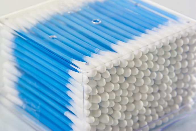 Para Melhor Custo-Benefício, Compre Cotonetes para Bebês com Mais de 60 Unidades