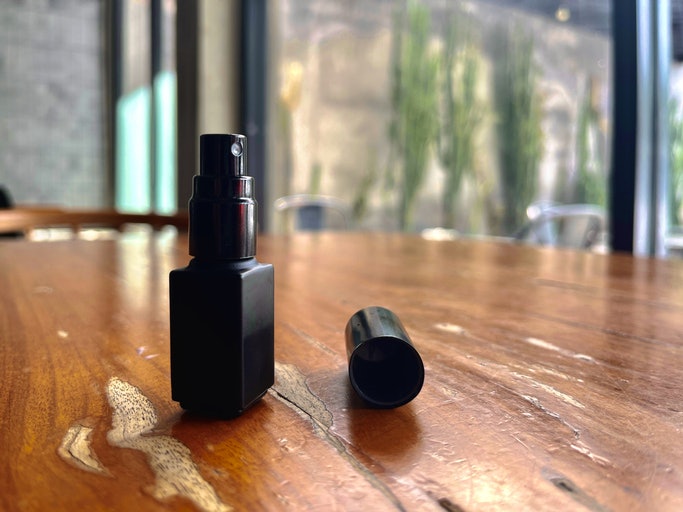 Em Busca de Perfumes Amadeirados Masculinos Baratos? Prefira Eau de Toilete ou Miniaturas