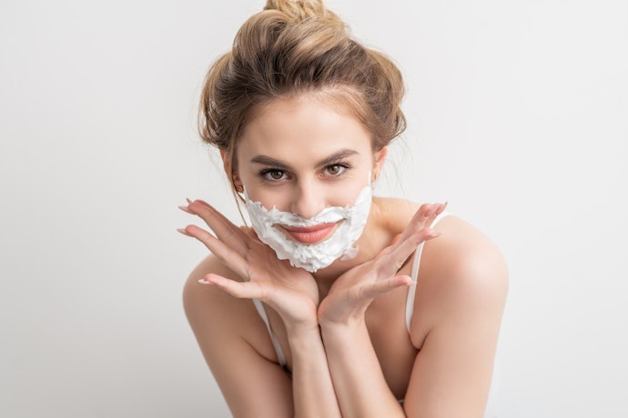Creme Depilatório para o Buço, Queixo ou Rosto? Determine a Área Ideal para Você
