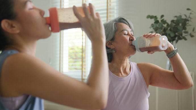 Prefira um Suplemento Alimentar para Idosos no Formato Que Facilita o Consumo e a Absorção