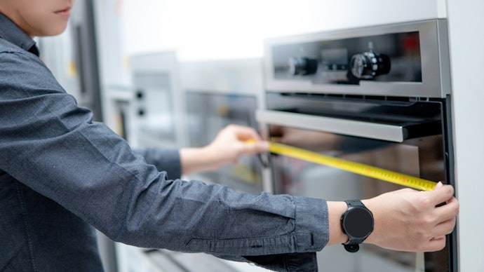 Um Fogão de Piso com Largura Menor que 60 cm É Ideal para Cozinhas Mais Apertadas
